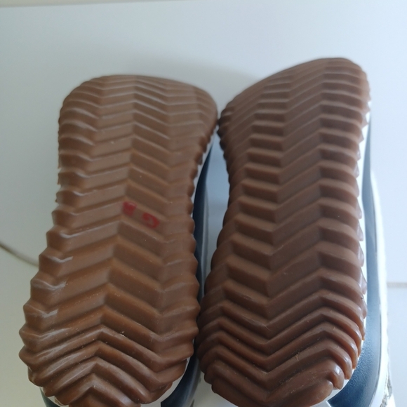 SOREL x HBC Out N About Ankle Duck Boots Limited Edition Women Ivory Sz 9 Fit Sm - Picture 12 of 14
